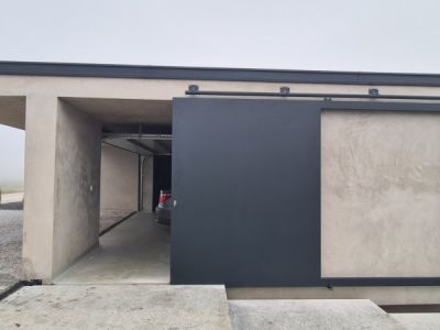 Schiebe-Tür